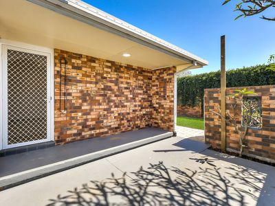 2 / 49 Palm Street, Ettalong Beach