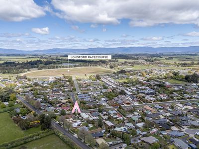 150 Wellington Street, Longford