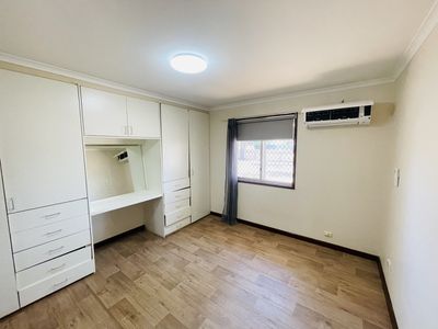 2 Dulverton Terrace, South Hedland