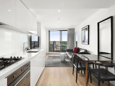 1807 / 42 Balston Street, Southbank