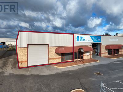 3 / 6 Cocos Drive, Bibra Lake