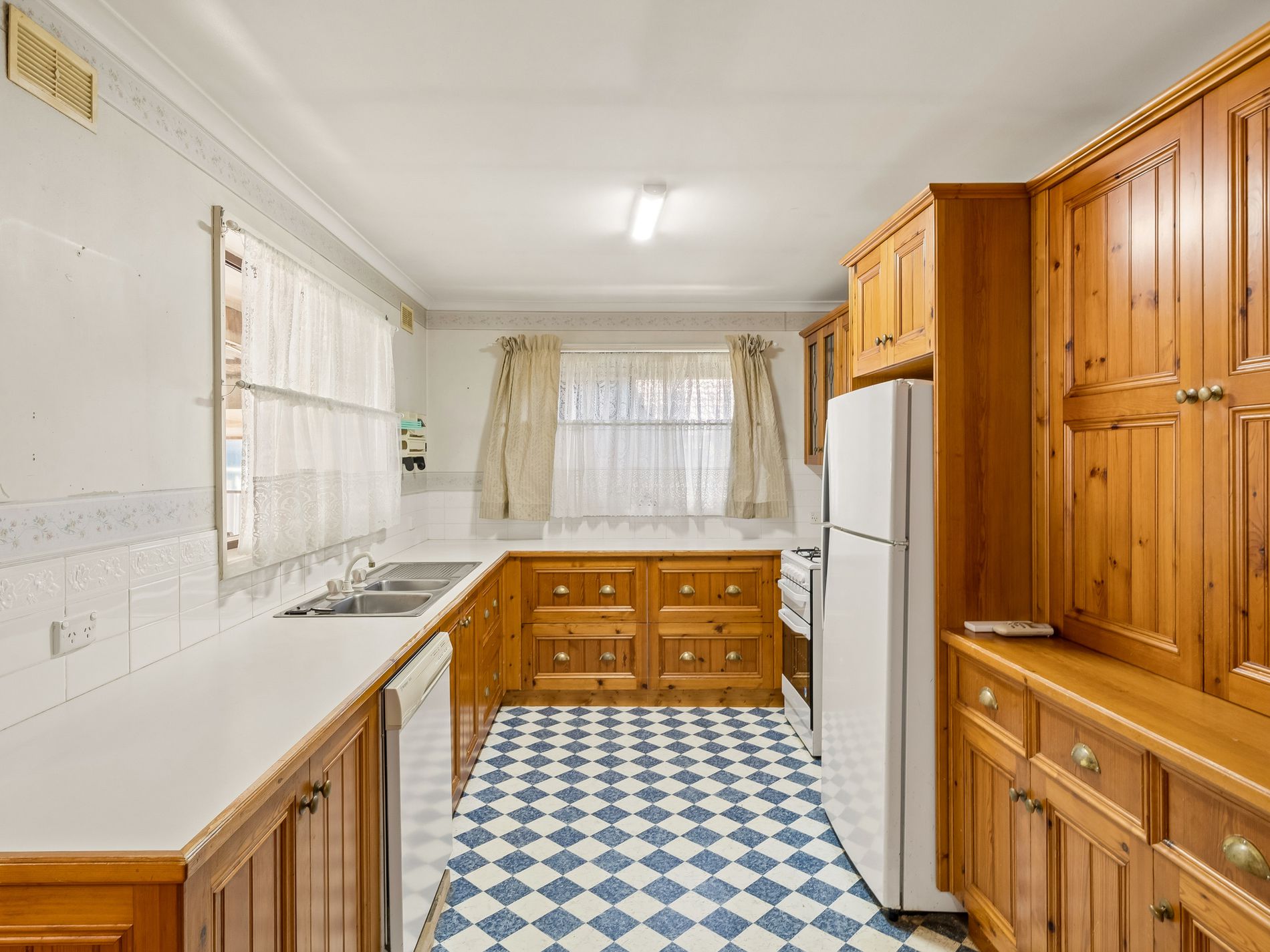 122 Tarcombe Road, Seymour
