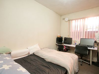 1 / 70 Colin Street, Lakemba