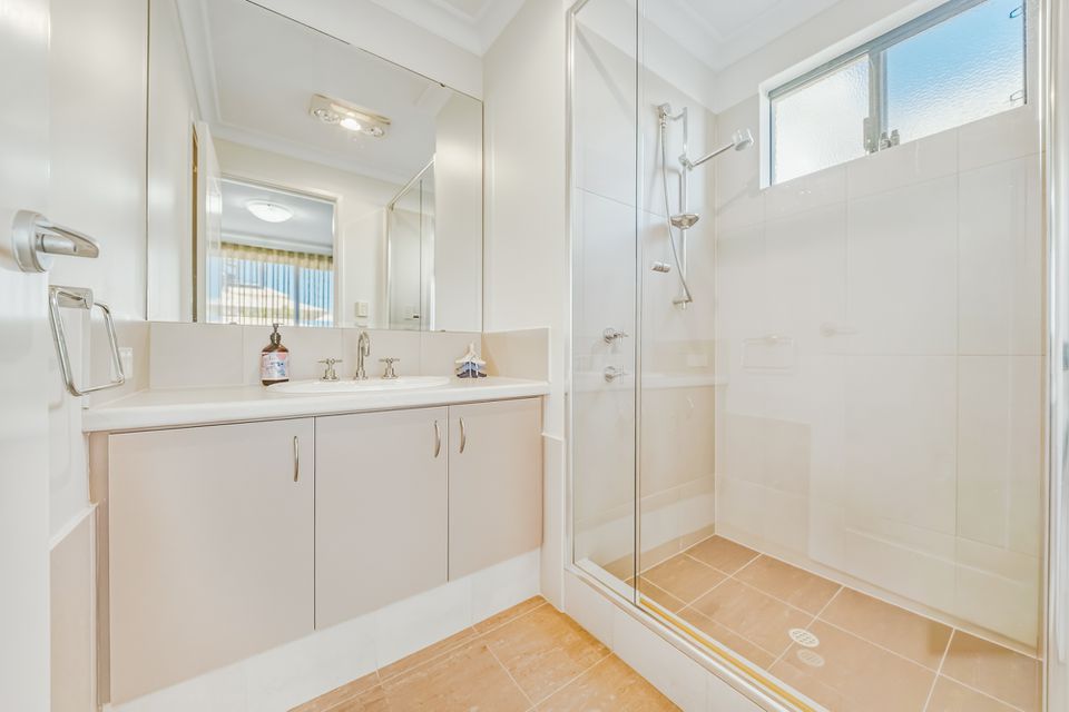 7 Turtles Bend, Secret Harbour