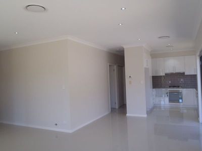 'The Avenue' / 32A Stonehaven Avenue, Dubbo