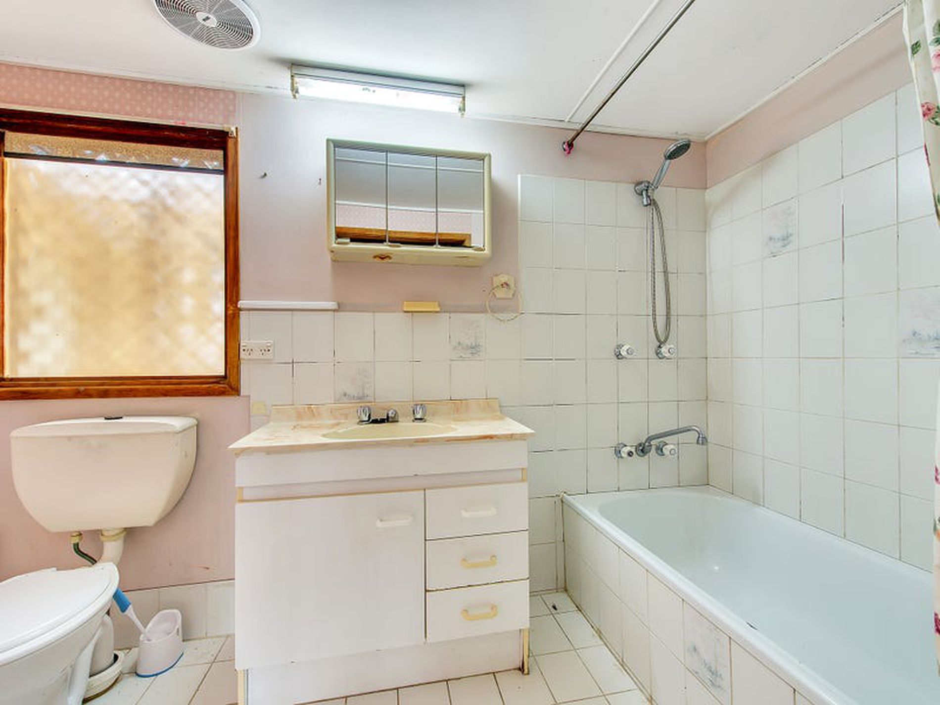 15 Eagle Street, Goodna