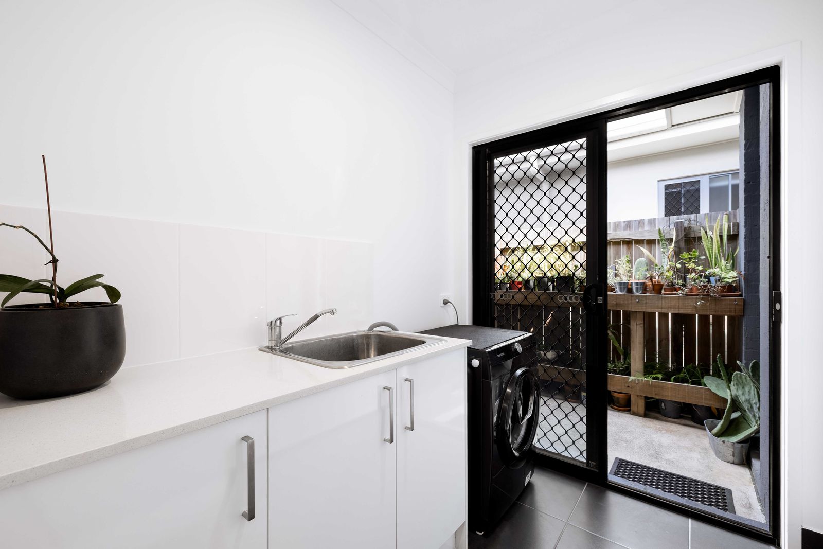 Photo 10 of 17, 68 Berry Terrace, Baringa