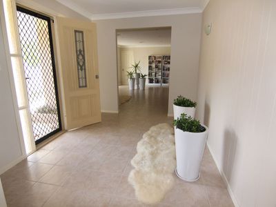 4 Friendship Key, Forster