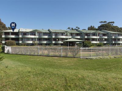 13 / 1A Mitchell Parade, Mollymook