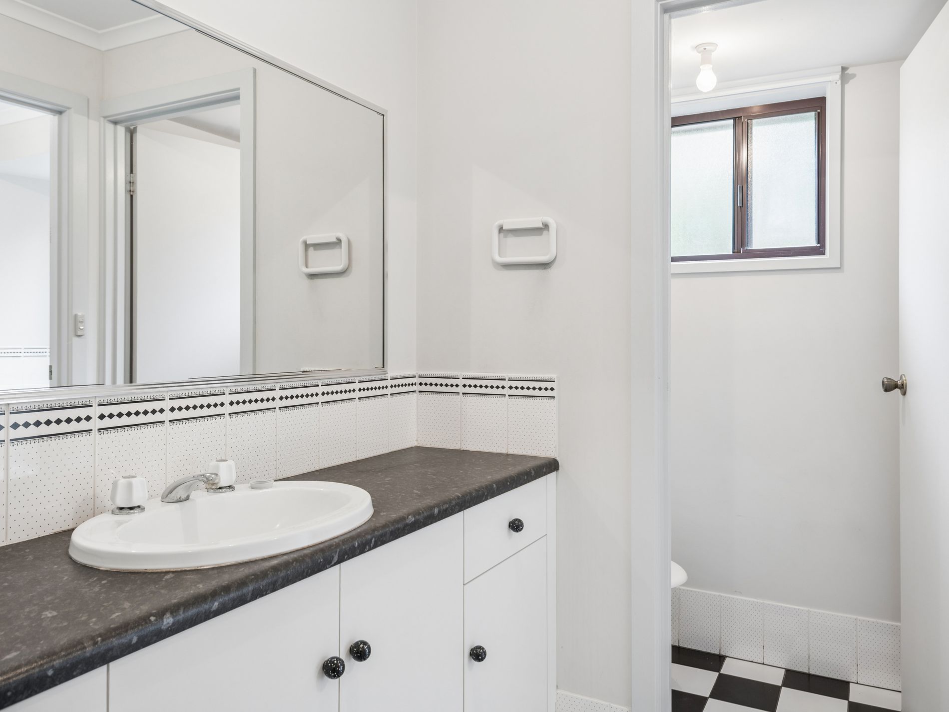 18 Brook Place, Normanville