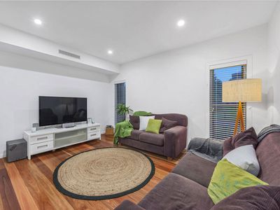 81 Feathertail Place, Wakerley