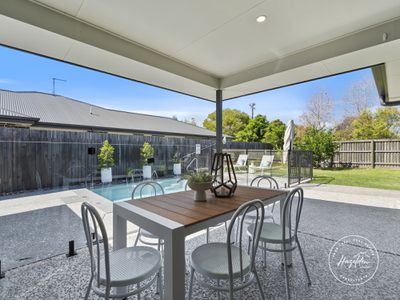 41 Ngungun Crescent, Glass House Mountains