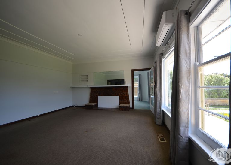255 Hanlon Parade, Portland