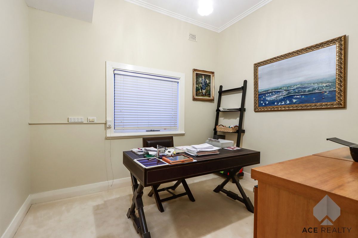 7 Third Avenue, Applecross