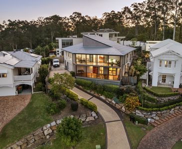 15 Bonsoir Court, Eatons Hill