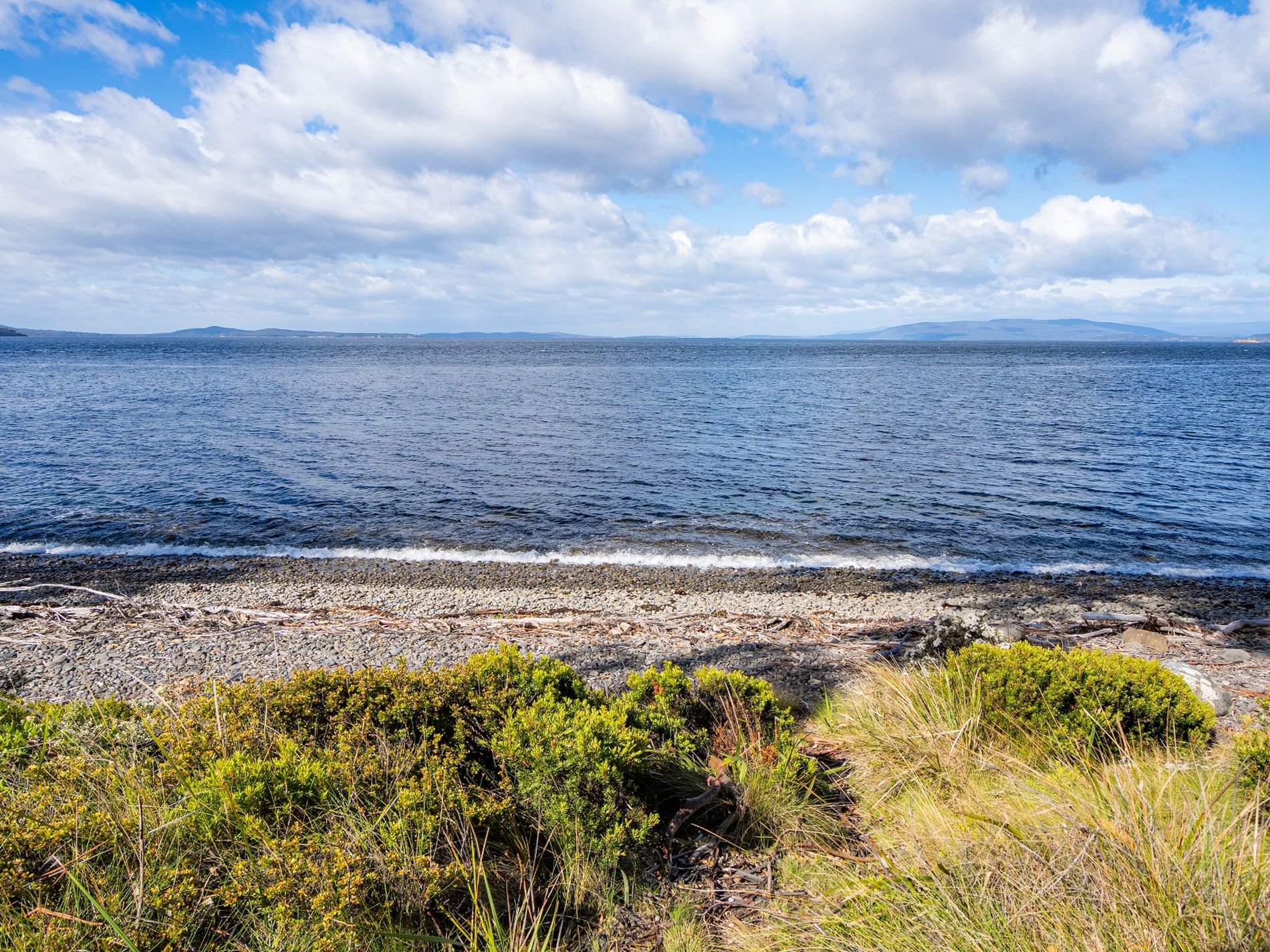 5190 Channel Highway, Gordon