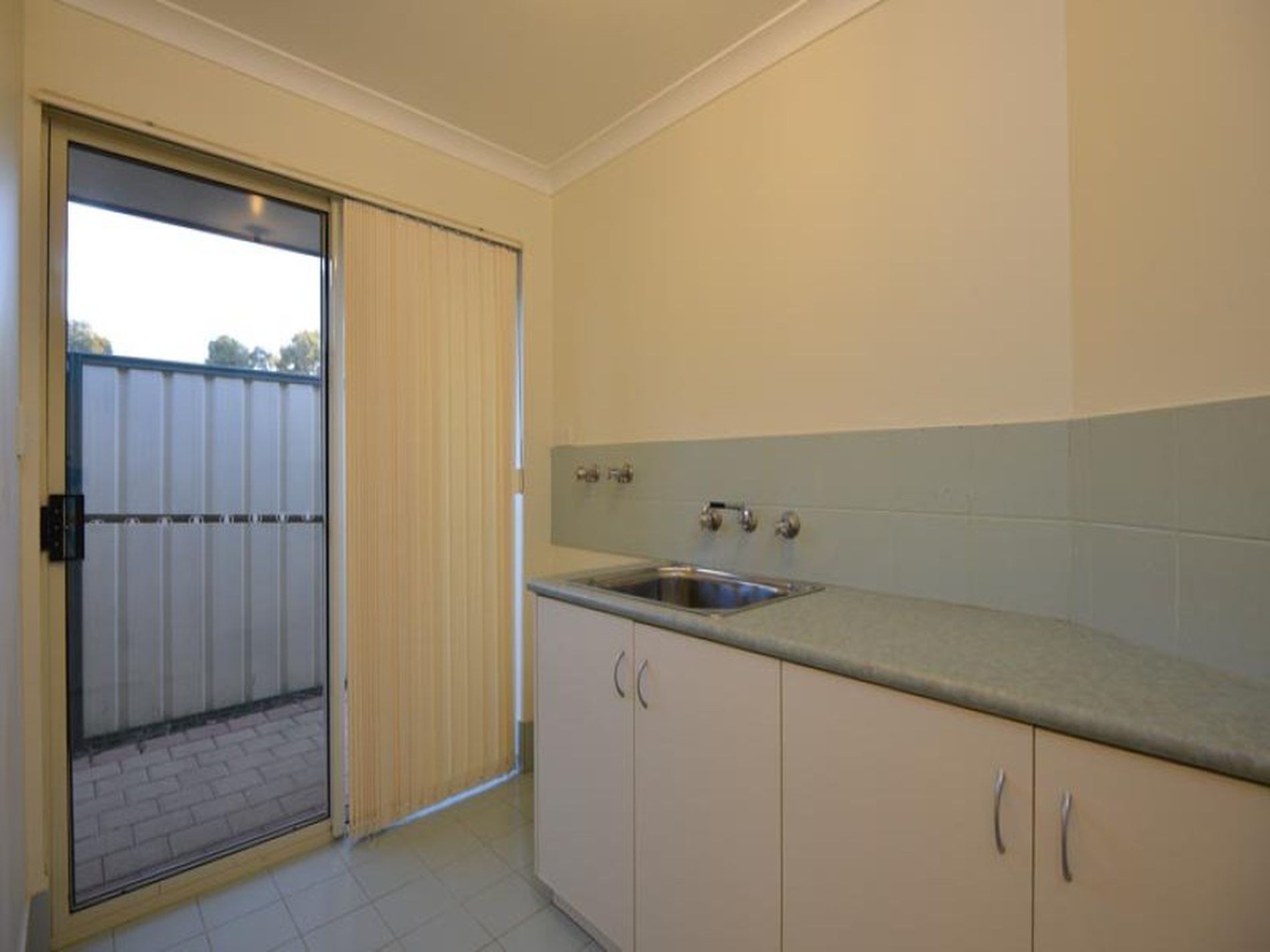 5 / 386 Hay Street, Kalgoorlie