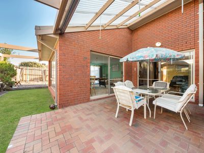 11 Dane Court, Leopold