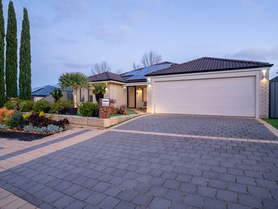 4 Yelbeni Loop, Baldivis