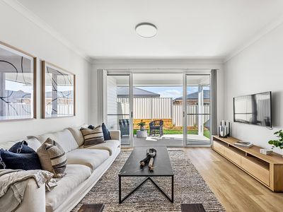 8 Casa Circuit, South Nowra