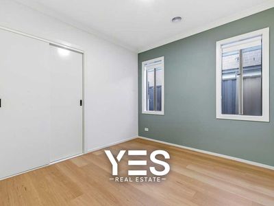 6 Heart Loop, Clyde North