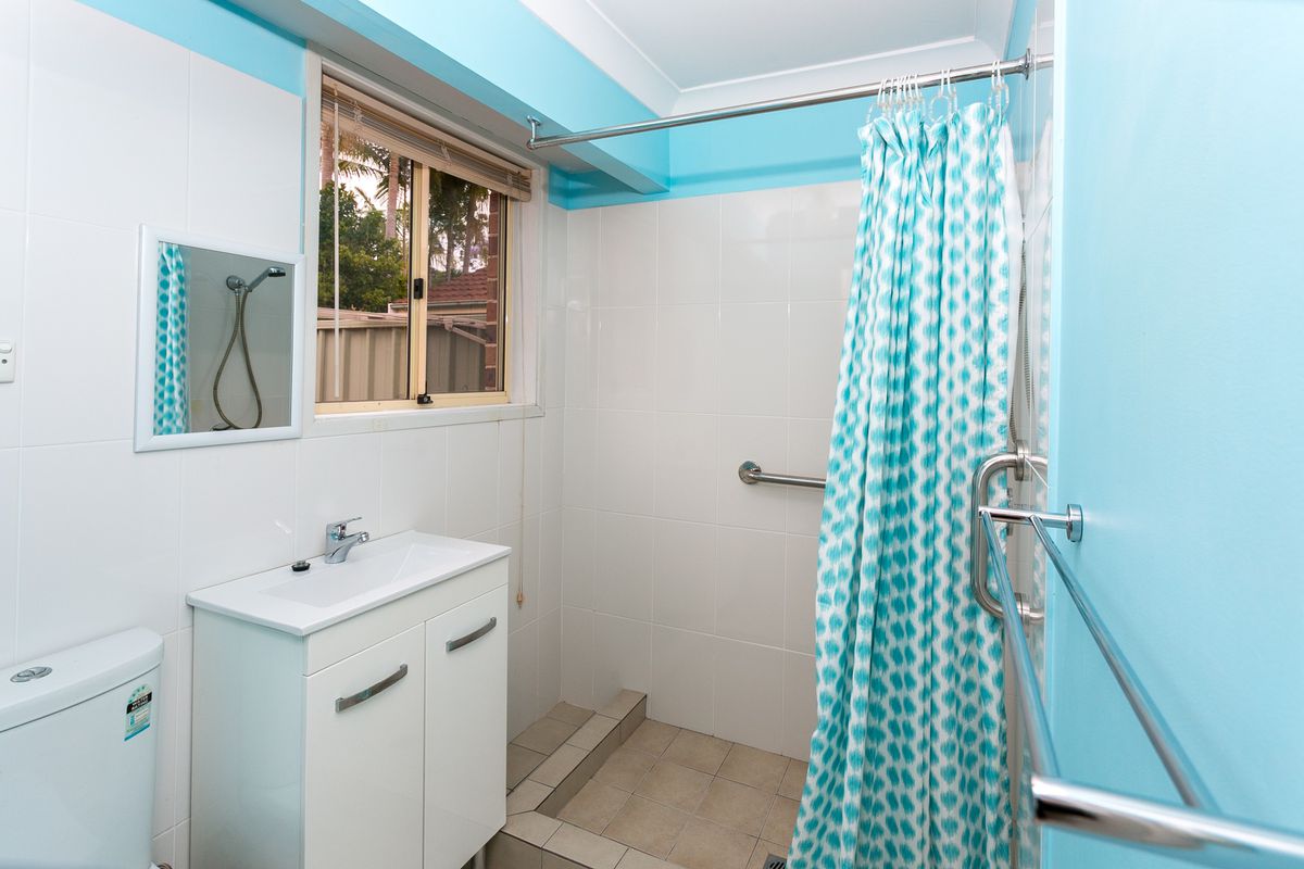 1 / 12 Milpera Road, Green Point