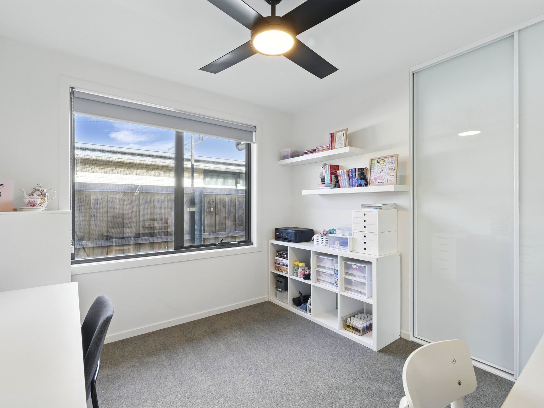 2 / 10 Curtain Court, Brighton