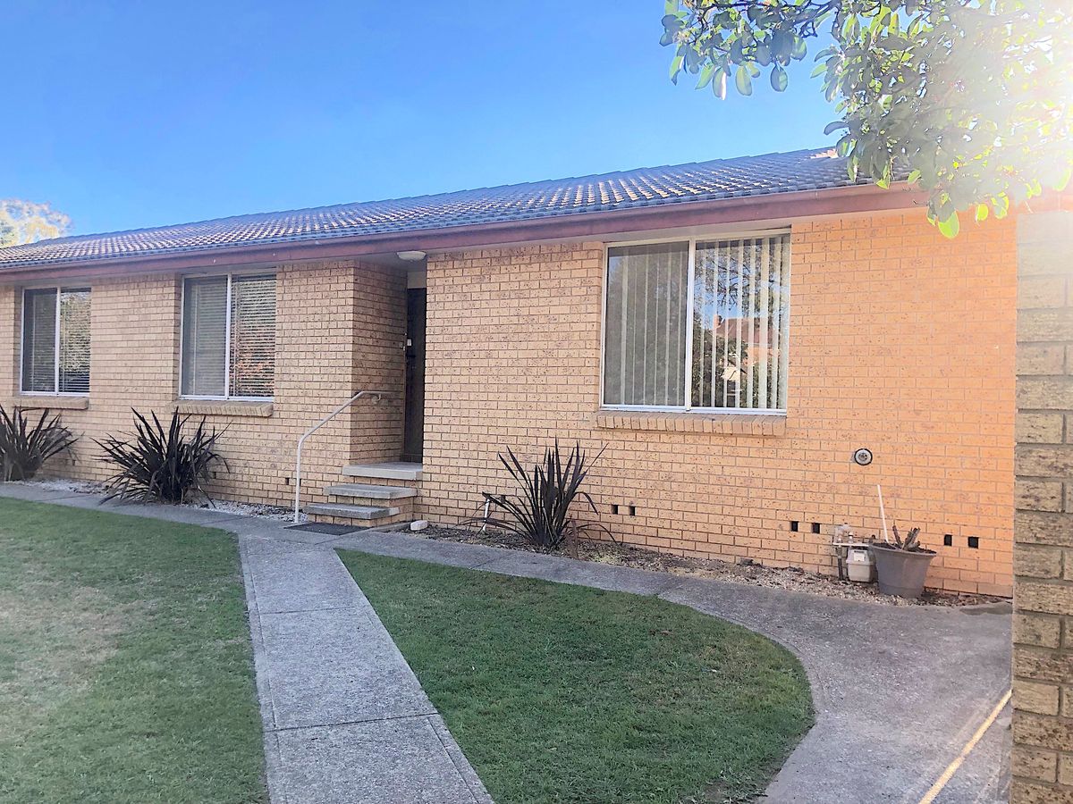 1 / 60 Faithfull Street, Goulburn Graeme Welsh Real Estate