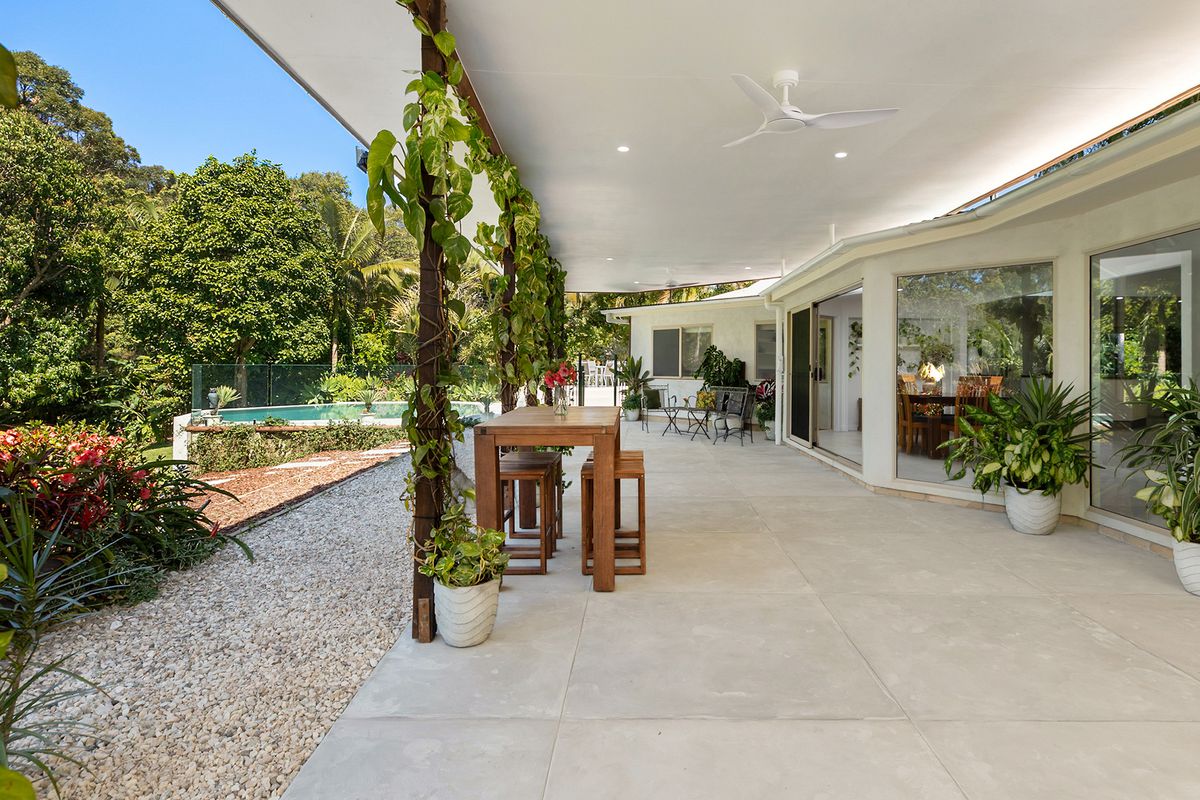 8 Livistona Drive, Doonan