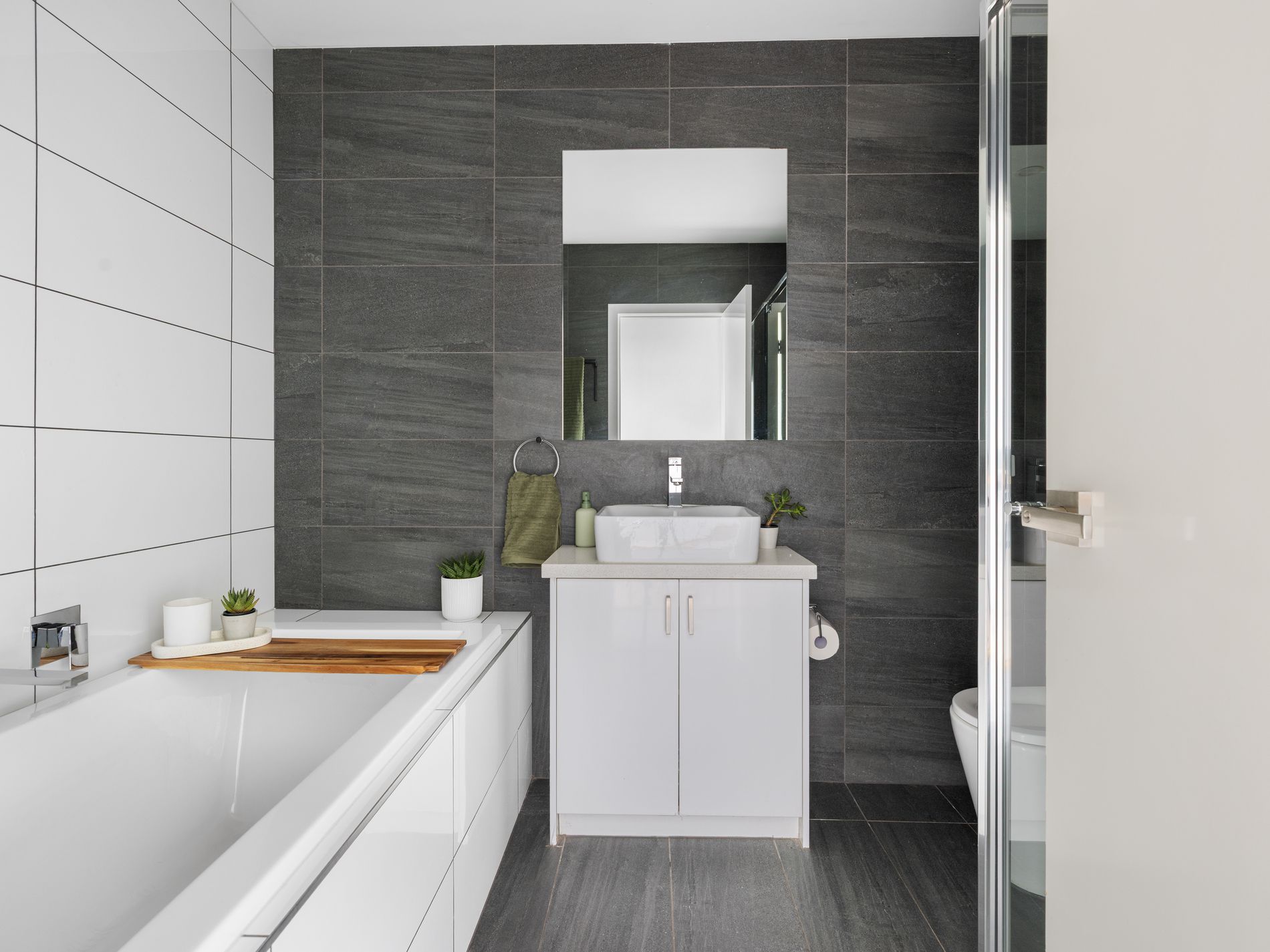 114B Seventh Avenue, Altona North