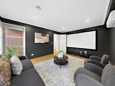 8 Pinnacle Way, Fraser Rise