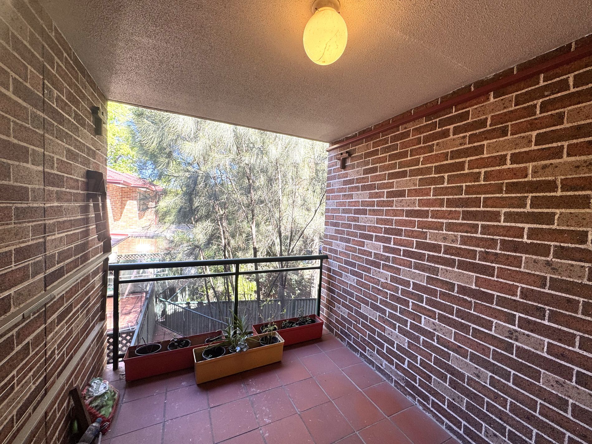 9 / 11 Milton Street, Bankstown