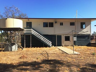 40 Cassowary Street, Longreach