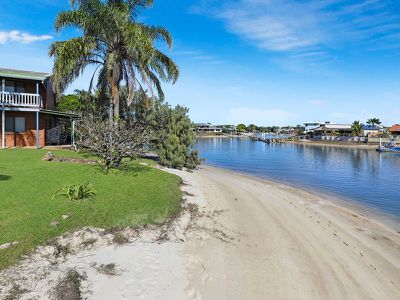 2 / 23 Woomba Place, Mooloolaba