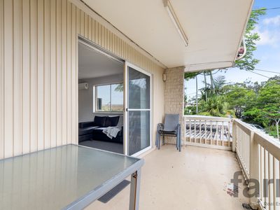 27 Golden Crescent, Southport