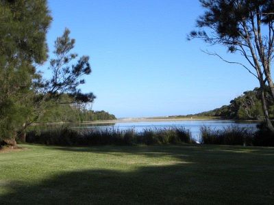 18 Beachview Avenue, Berrara