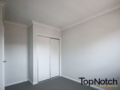 49 Leadbeater Circuit, Beveridge