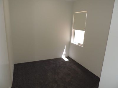 8B Logue Court, Balga