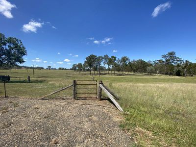 54 Trouts Road, Kingaroy