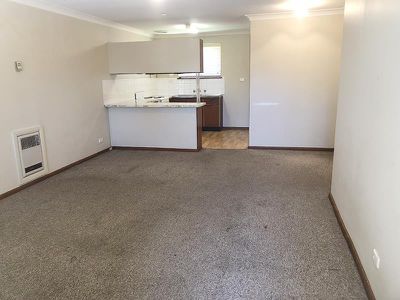 1 / 5 Church Street, Blayney