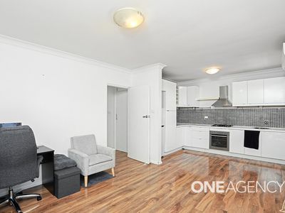 9 / 82A Smith Street, Wollongong
