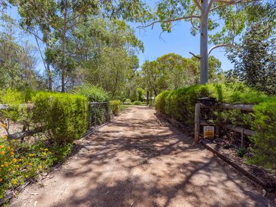 8 Boronia Road, Banjup