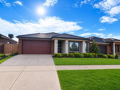 27 Mewat Circuit, Thornhill Park