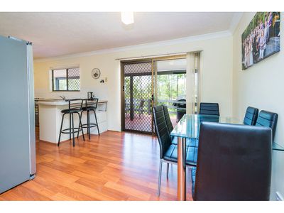 1 Russell Rd, Gaven