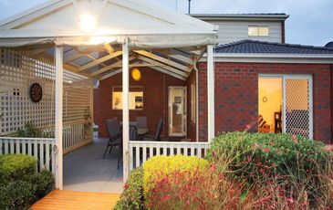 21 Janet Bowman, Beaconsfield