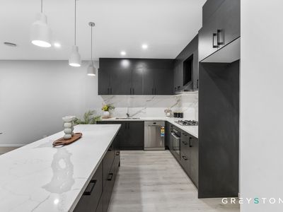 3 Pienza Road, Fraser Rise