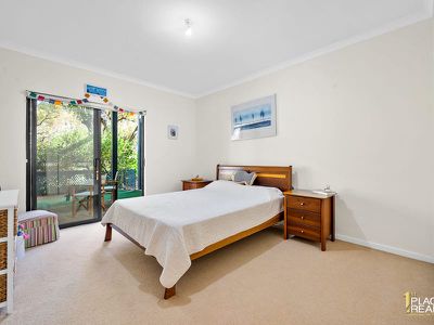 9 Golfers Retreat, Halls Head