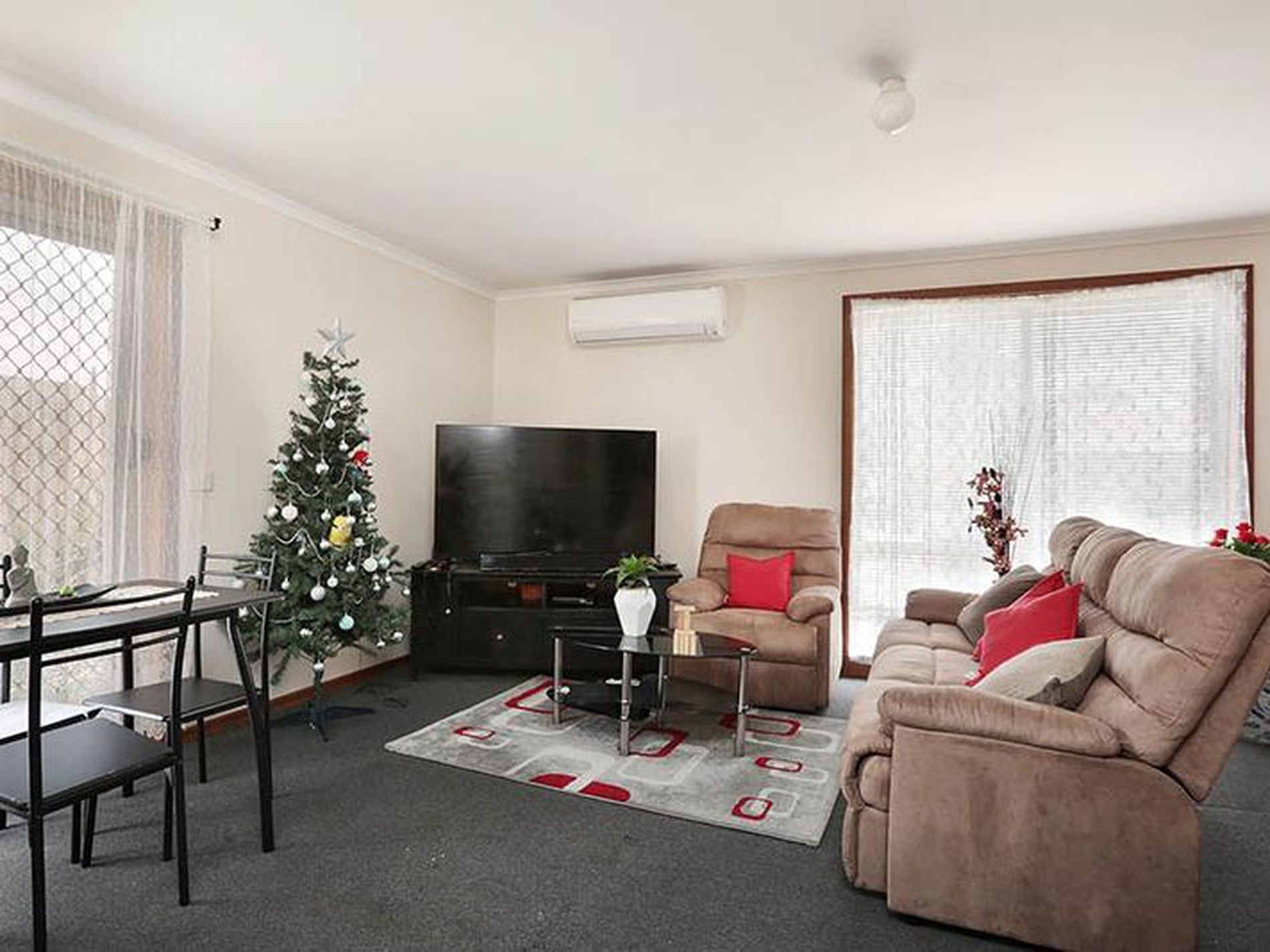 2 / 123 Parramatta Road, Werribee