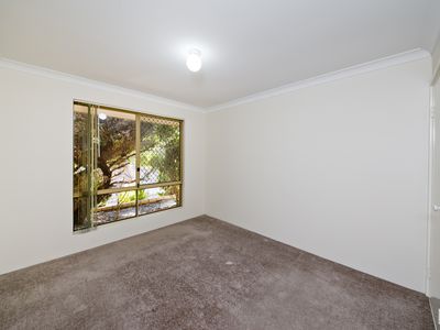 2 / 76 Dover Road, Scarborough
