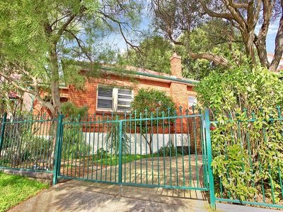9 Robertson Street, Kogarah